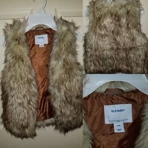 Girl's Faux Fur Vest